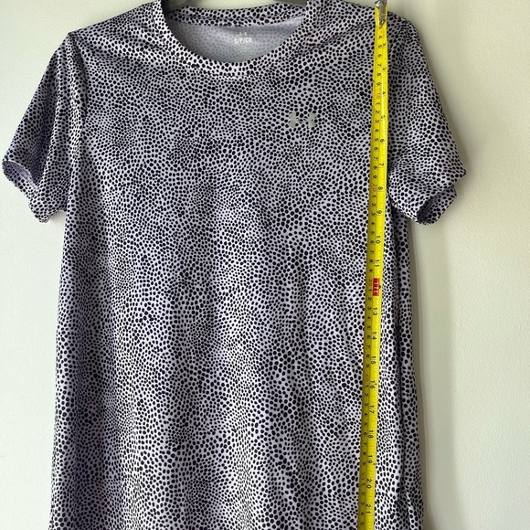 Under Armour S Loose Fit Black White Dot Print Tee Shirt Activewear Top - Picture 10 of 10